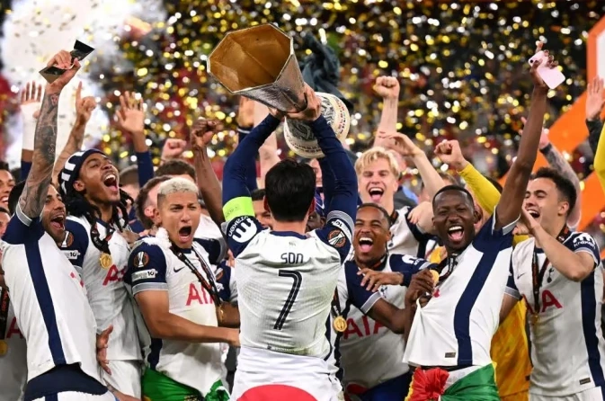 손흥민 유로파 우승 – 토트넘의 역사적 순간